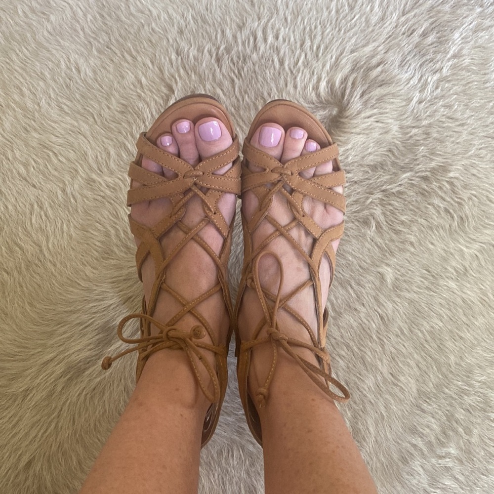 Gentle Souls wedges